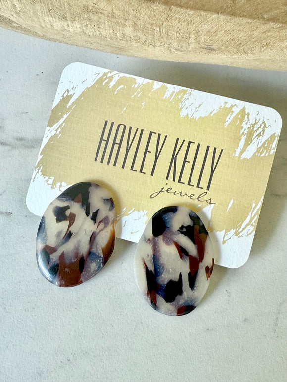 Black/Brown Blonde Tortoise Studs- (glossy)